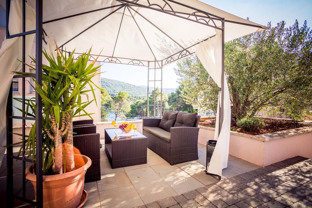 Apartment Falcon Stari Grad (Hvar) Quarto foto
